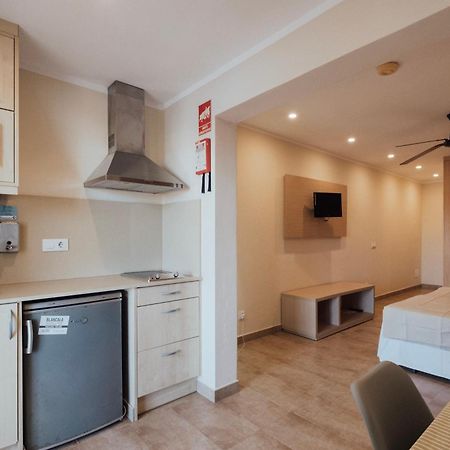 Apartamentos Blancala Cala Blanca  Eksteriør billede