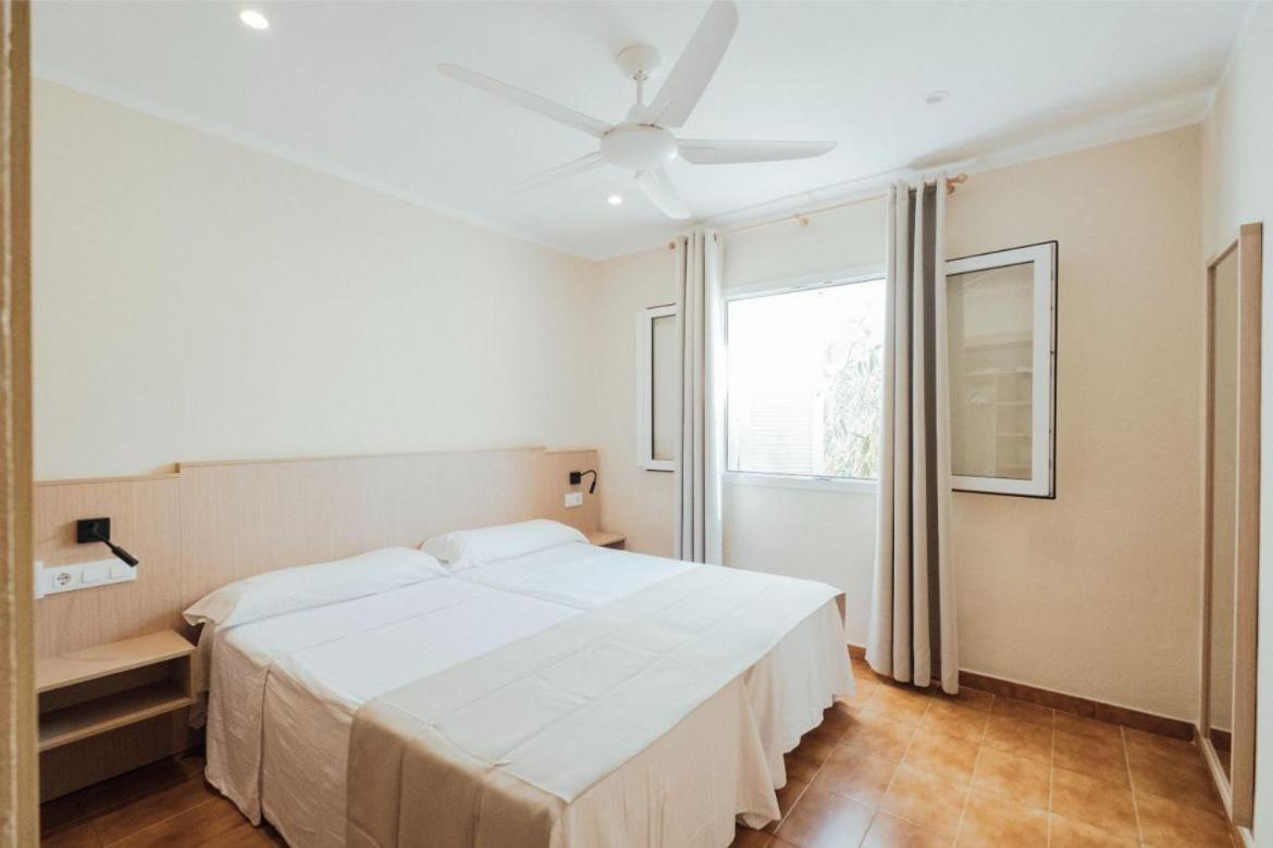 Apartamentos Blancala Cala Blanca  Eksteriør billede