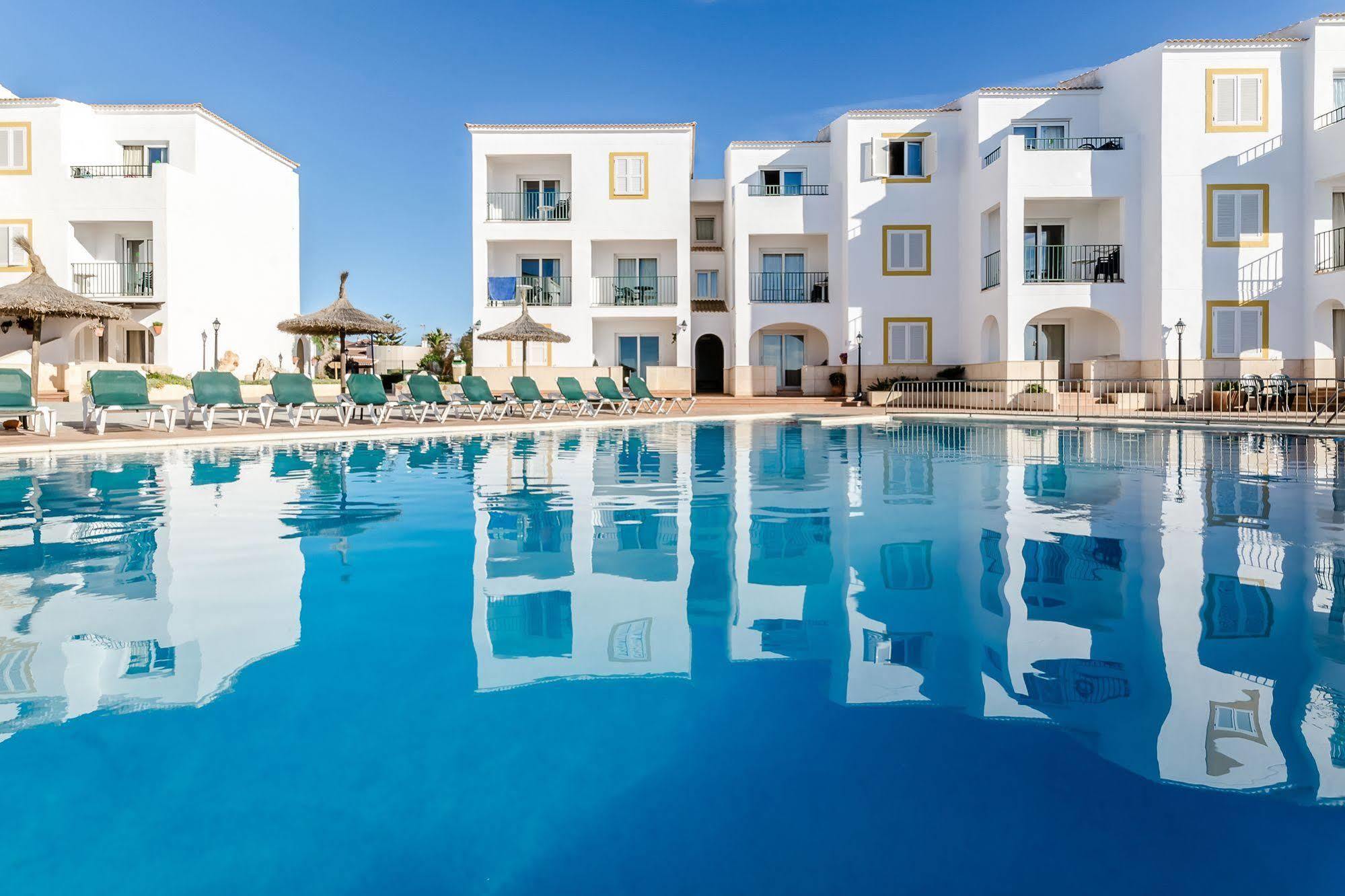 Apartamentos Blancala Cala Blanca  Eksteriør billede
